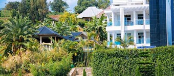 Kivu hilltop Beach  Hotel & Apartment