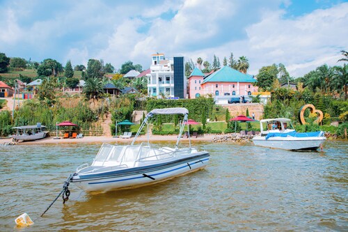 Kivu hilltop View Hotel & Apartment