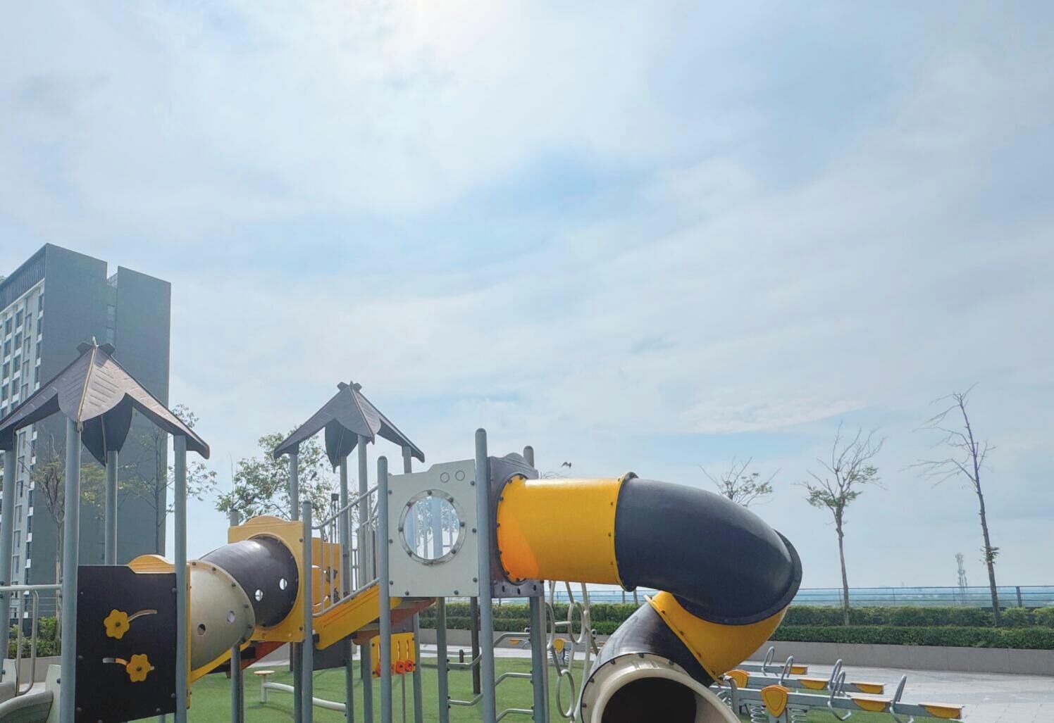 Children’s play area – outdoor