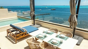 In-room safe, blackout curtains, iron/ironing board, free WiFi - Artila IM by Solmar Rentals (Isla Mujeres)
