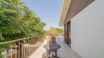 Habitación superior | Terraza o patio