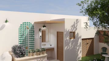 Utendørsbasseng, bassengparasoller og solsenger