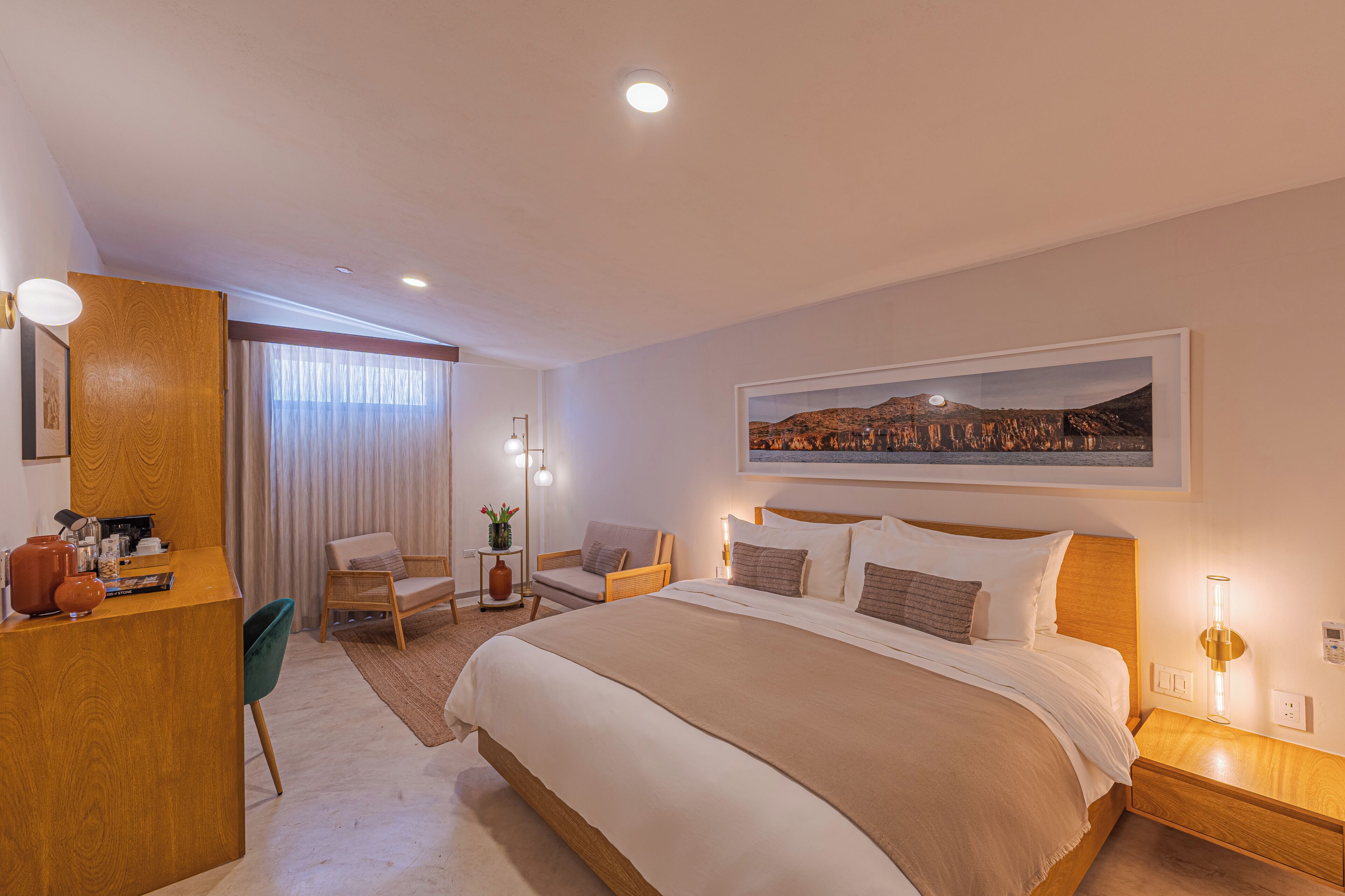 Superior Room | Premium bedding, minibar, in-room safe, desk
