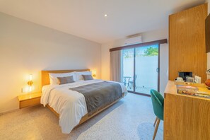 Deluxe Room | View from room - Abasolo ClubHouse  (La Paz)