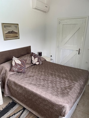 Soundproofing, iron/ironing board, free WiFi - Villa Victoria (Corfu)