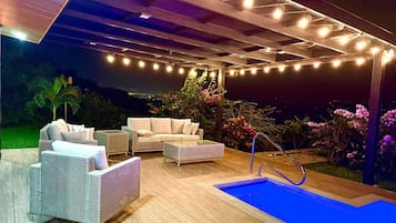 Alberca al aire libre