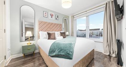 Urban Elegance 5-Bed Glasgow Home