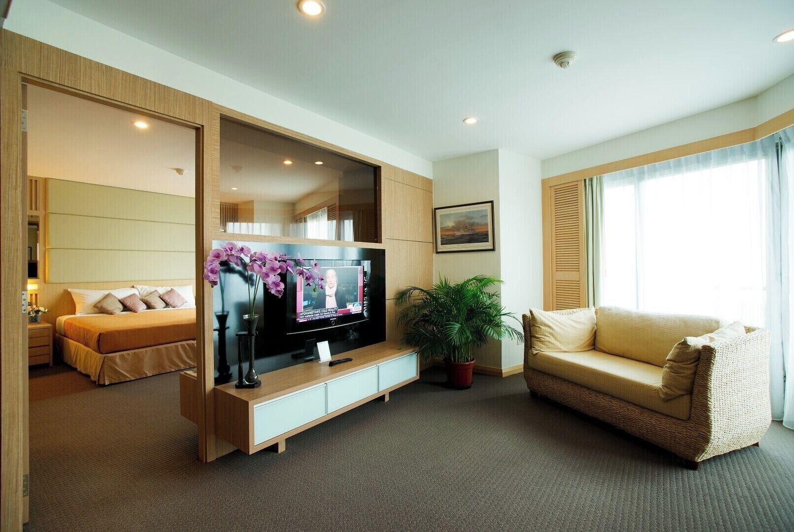 In-room safe, desk, iron/ironing board, free WiFi