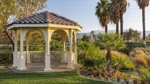 Property grounds - Relaxing Studio - Shadow Ridge Marriott - Palm Desert Short Drive to Coachella (Palm Desert)