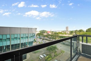 Appartement, 2 chambres, vue ville | Balcon