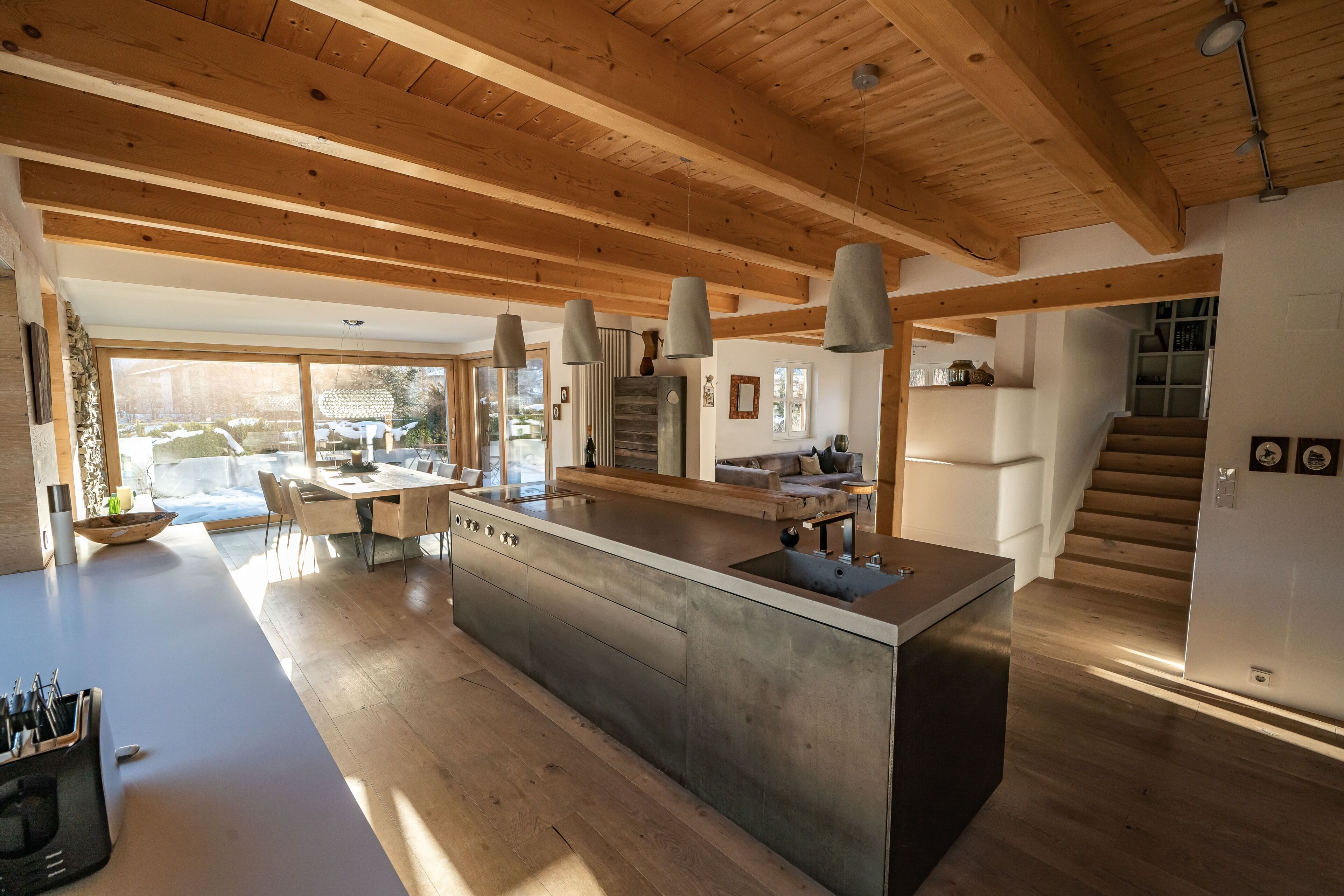 Comfort Chalet, Balcony, Mountain View | Interior