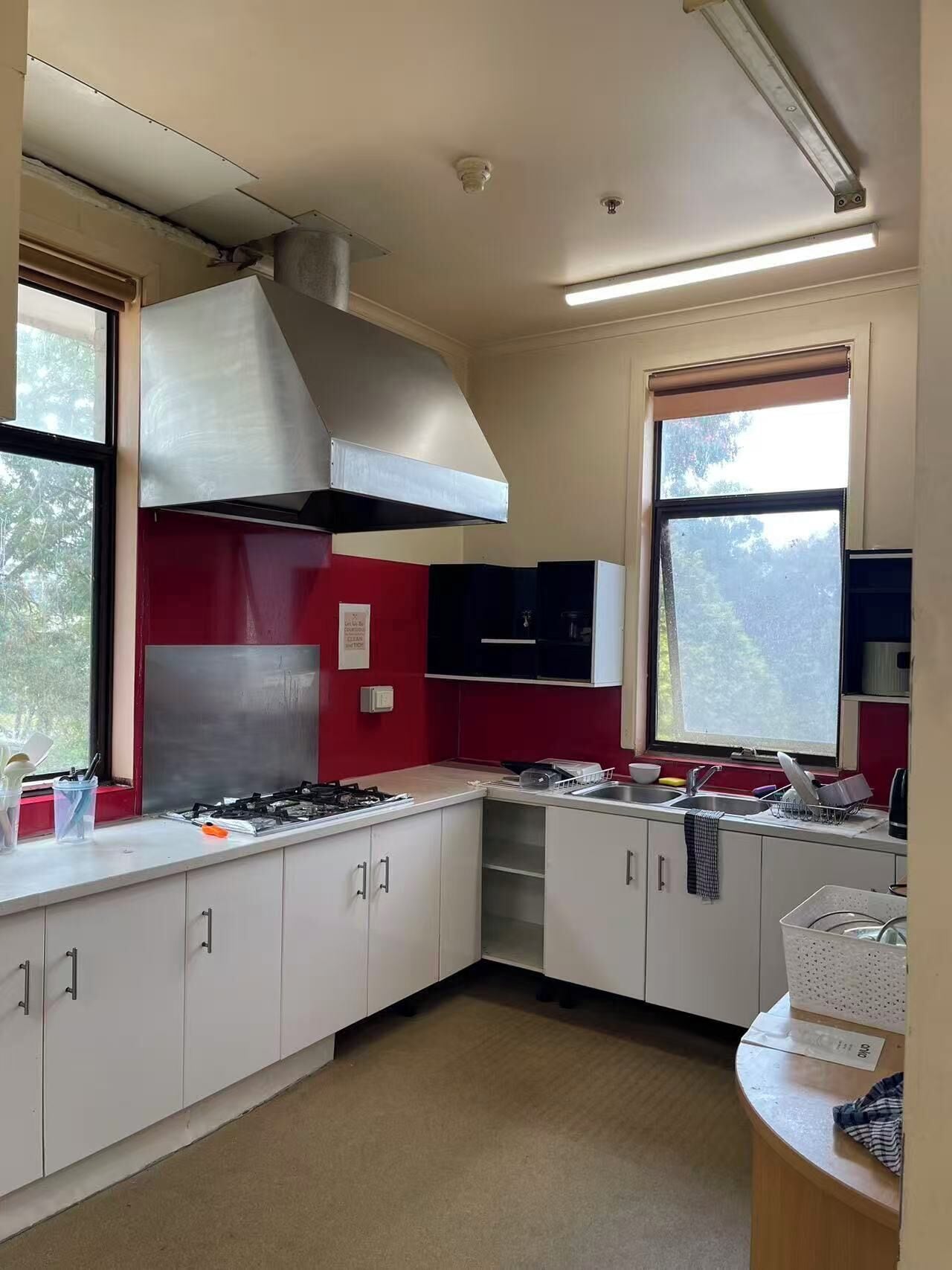 電冰箱、微波爐、鍋具/餐盤/廚房用品