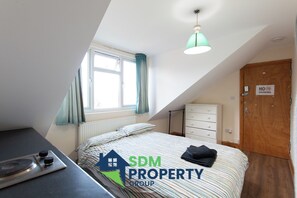 Free WiFi - Pebbles Guest House - Flat 6 (Southampton)