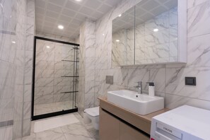 Villa, Garden View | Bathroom | Shower - Villa Tutar 2 Marmaris Daily Weekly (Marmaris)