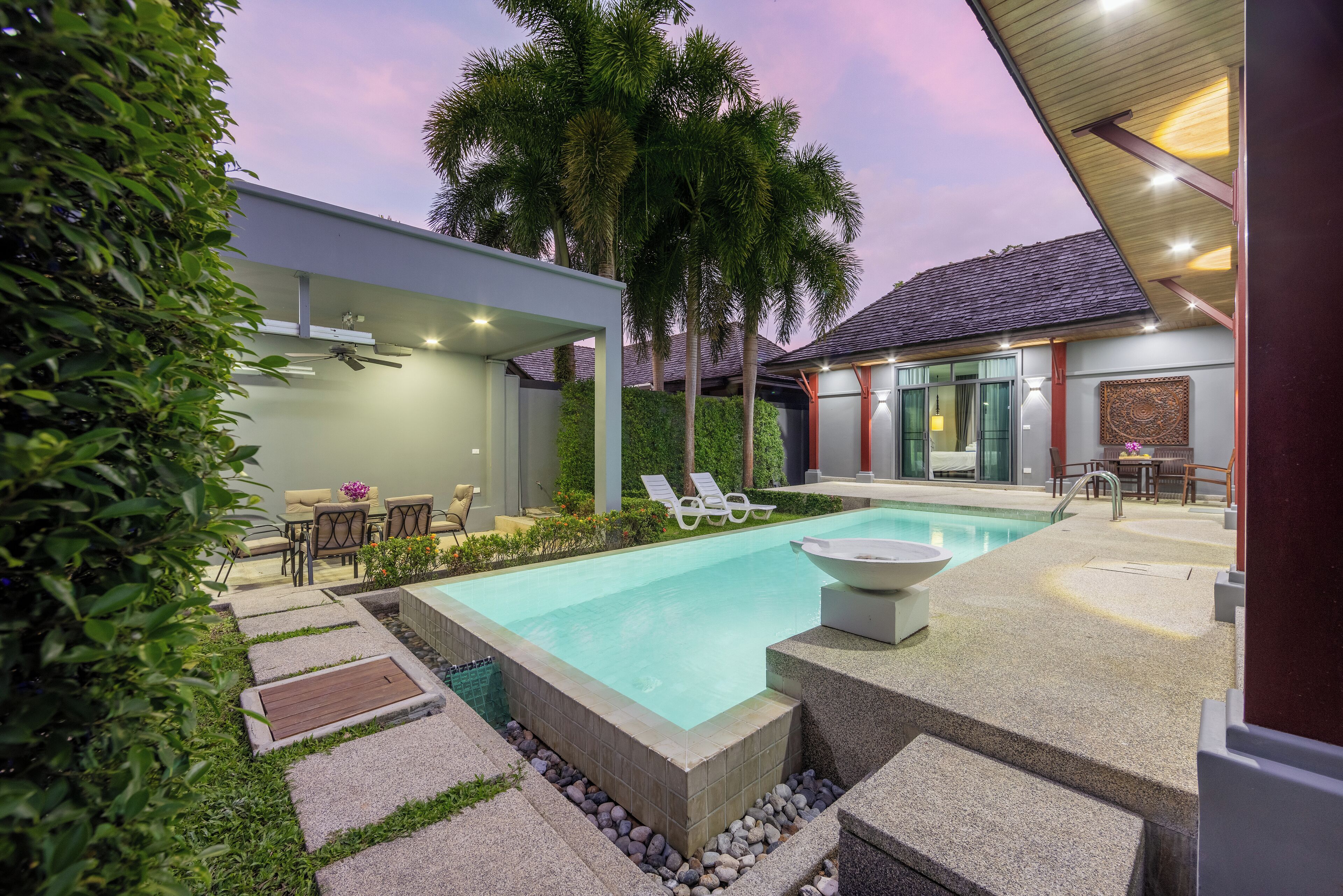 Front of property - evening/night