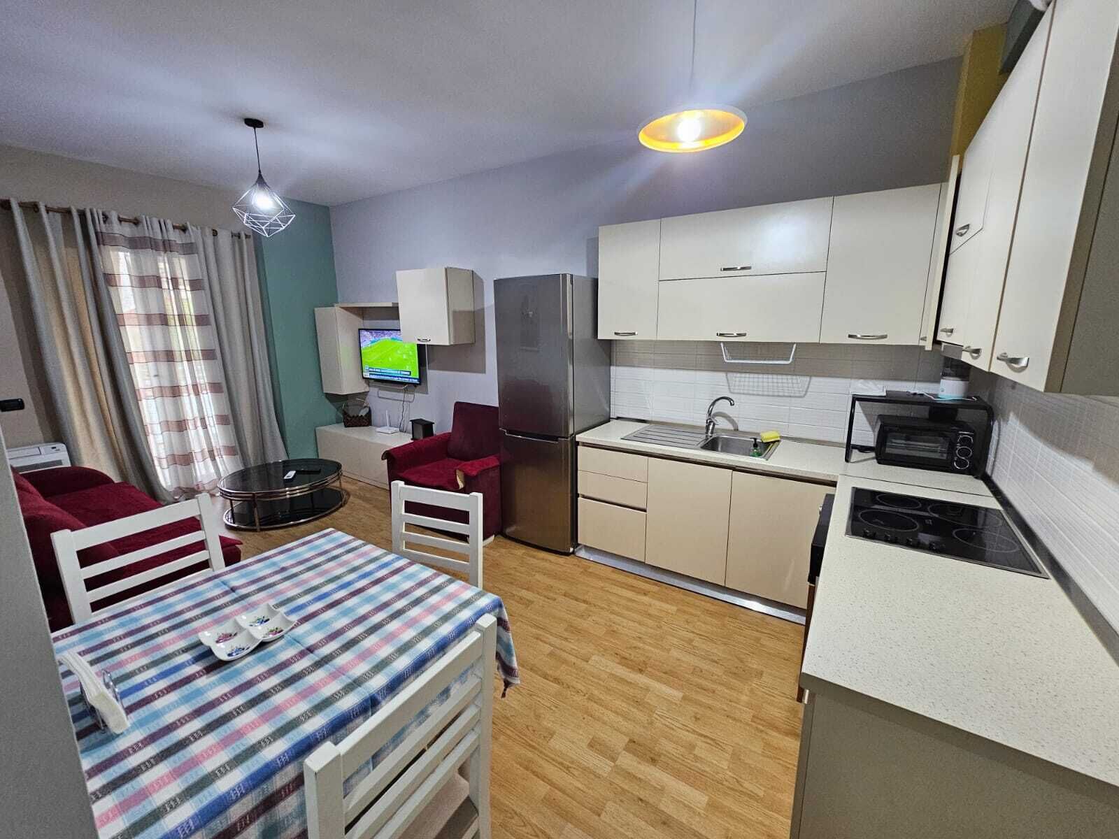 Economy Apartment | Living area