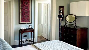 Dobbeltrom – deluxe, hageutsikt | Strykejern/-brett og wi-fi (inkludert)