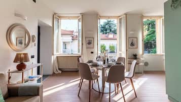 En 30-tommers TV med digitale kanaler