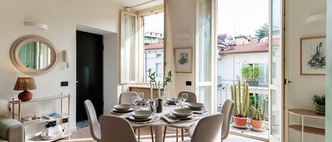 30 吋電視連數碼電視頻道