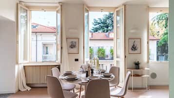 TV 30-inch có truyền hình kỹ thuật số