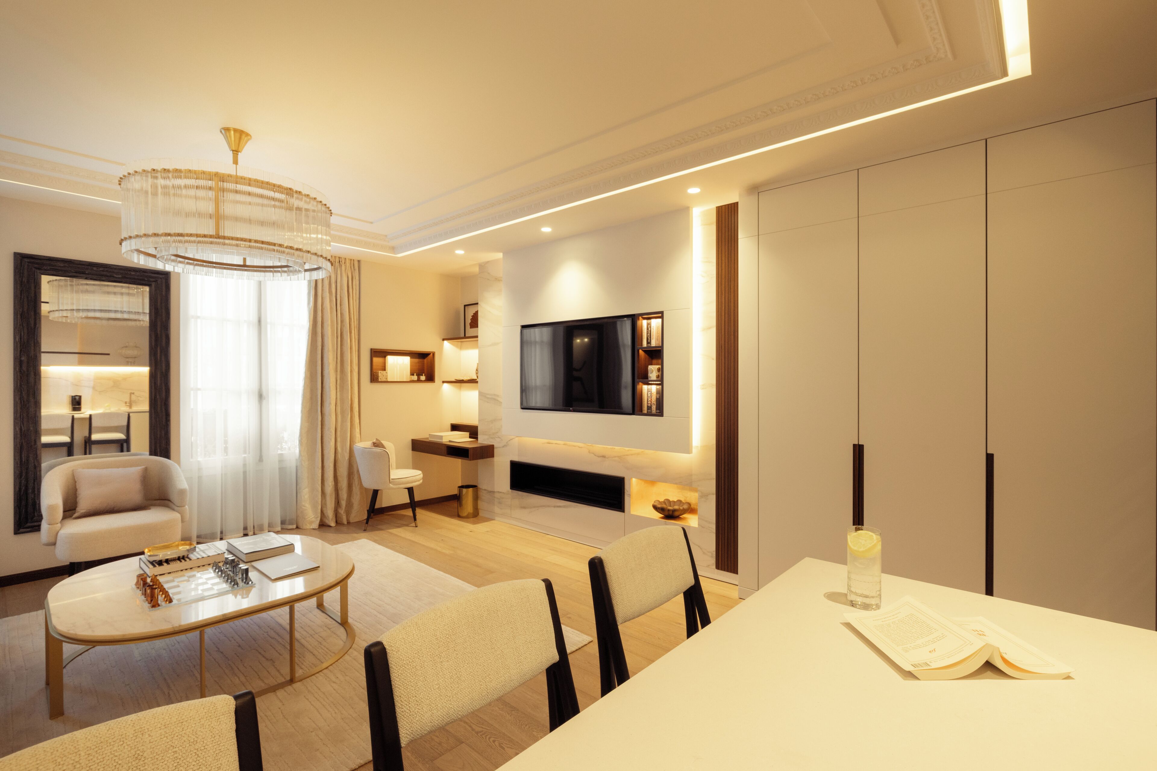 Takka, videopelikonsoli, lämmitetyt lattiat, työhuone