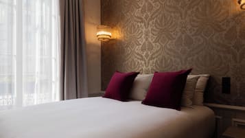 Suite Bassano | Egyptian cotton sheets, premium bedding, down comforters, pillowtop beds