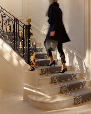 Staircase - Maison Bauchart (Paris)