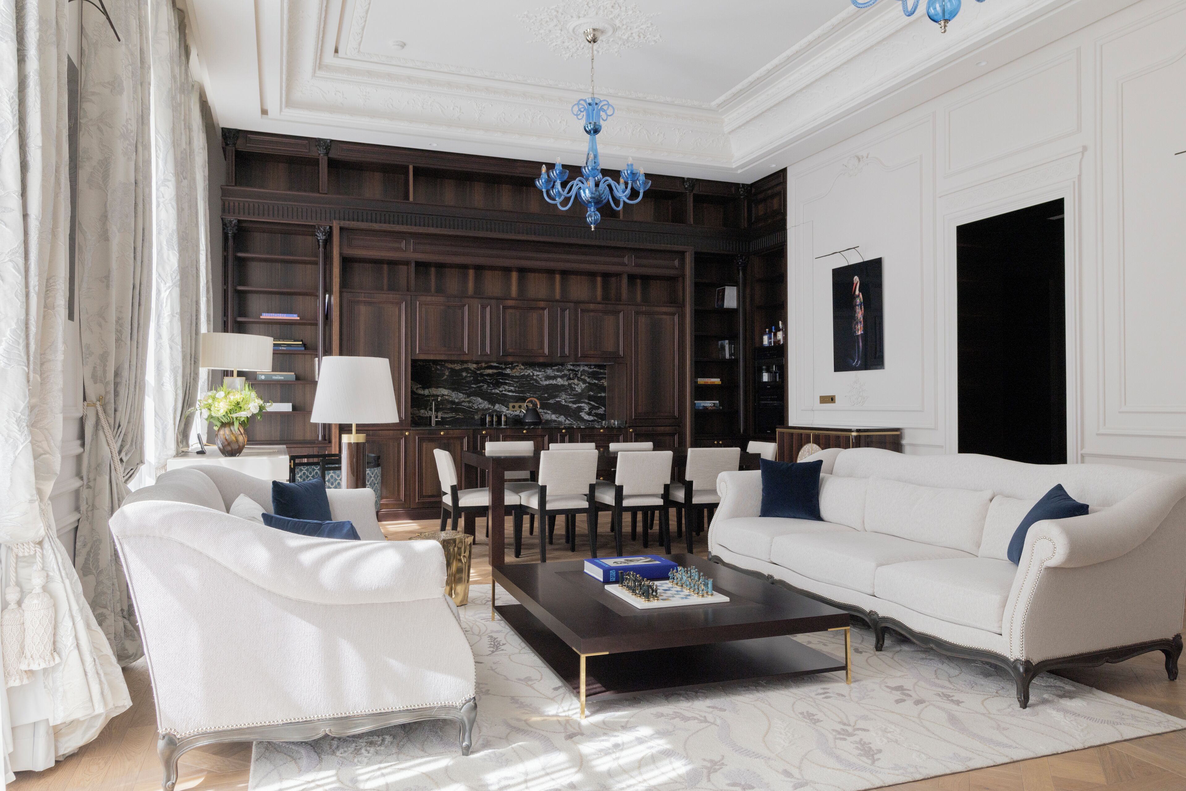 Premium bedding, in-room safe, blackout drapes, soundproofing