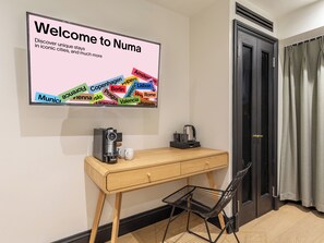 Phòng Tiêu chuẩn | Bộ đồ giường cao cấp, nệm cao su hoạt tính (memory foam)