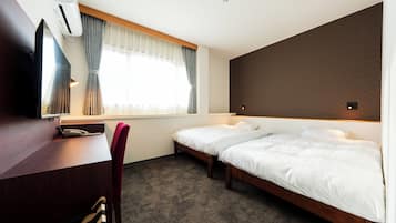 Standard Twin Room | In-room safe, free WiFi