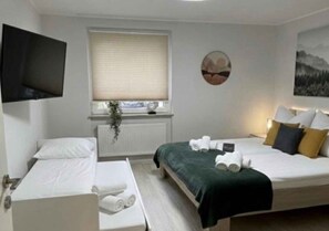 1 室のベッドルーム、WiFi (無料)