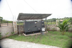 Exterior - Bethel AirBnB (Winneba)