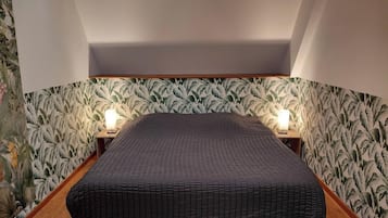 Family Room, Garden View | Free WiFi