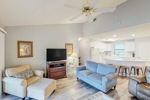 Condo, Multiple Beds (Seascape Golf Villas 27H - Seascape E) | Living area - Seascape Golf Villas 27H - Seascape Escape (Miramar Beach)