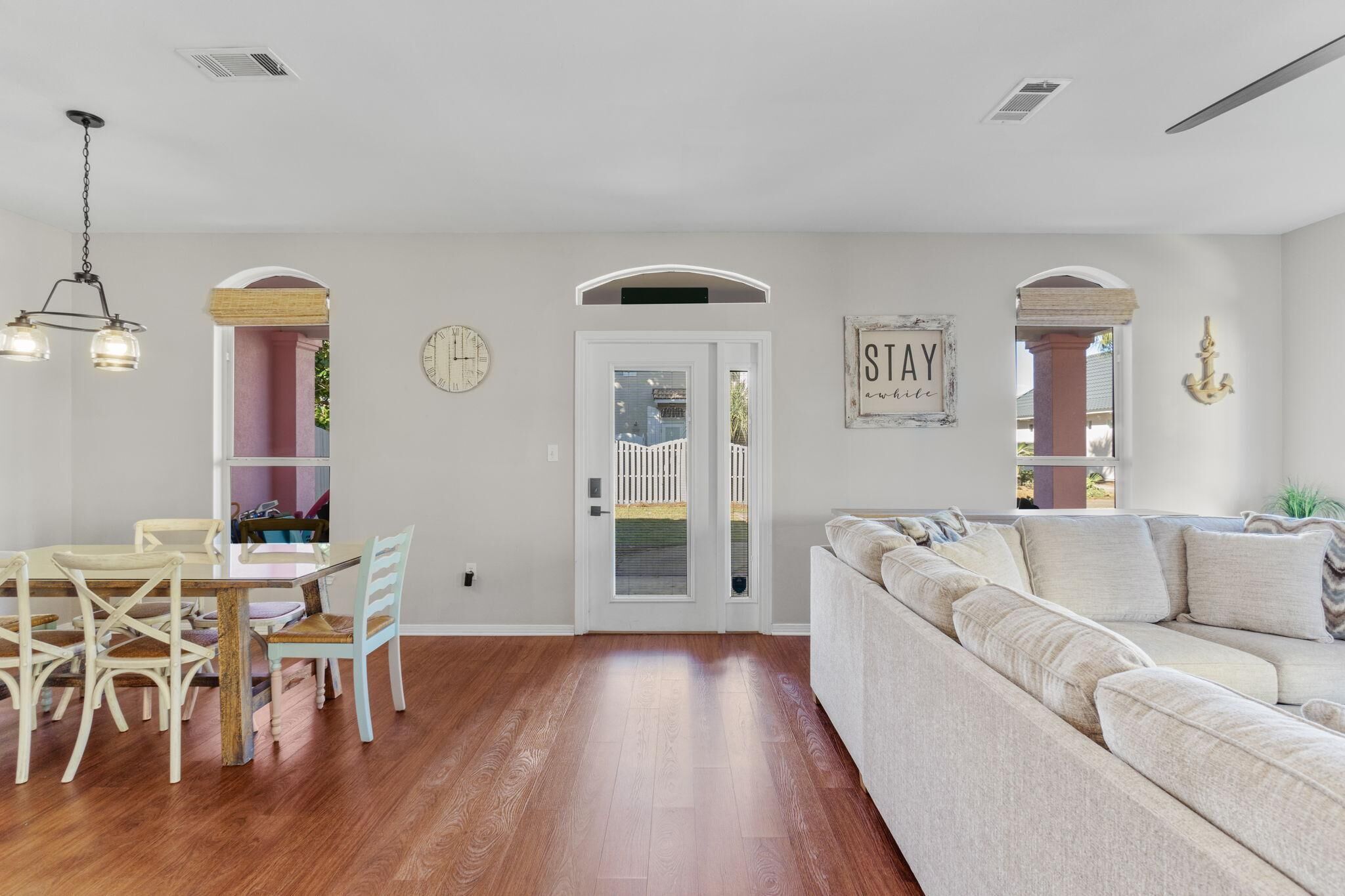 House, Multiple Beds (Flamingo Cove) | Interior