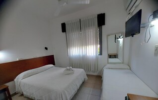 Standard Triple Room | Free WiFi