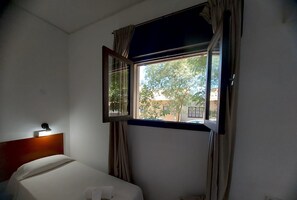 Habitació quàdruple estàndard | Wifi gratuïta 