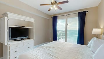 Signature Condo, 3 Bedrooms, Balcony, Lake View | Individually decorated, individually furnished, desk, laptop workspace