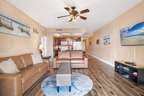 Living room - Laketown Wharf 531 (Panama City Beach)