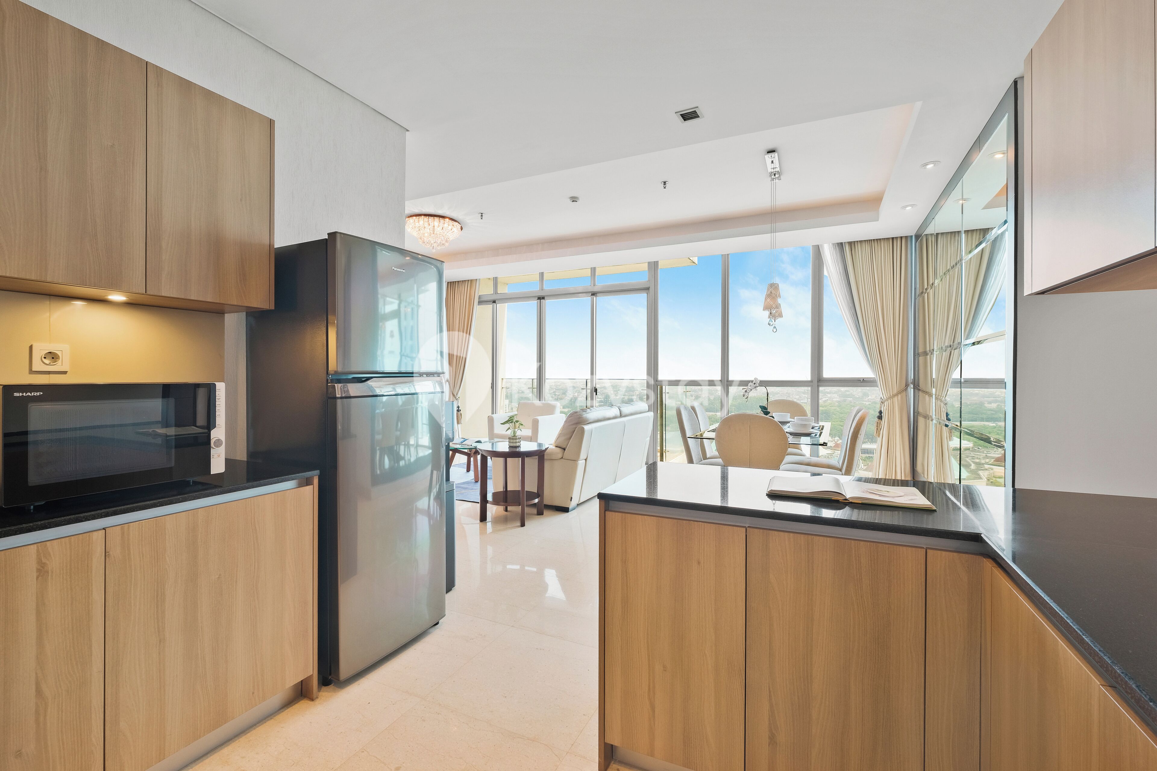 Apartment, 3 Bedrooms, City View | Private kitchen | Full-sized fridge, microwave, stovetop, rice cooker