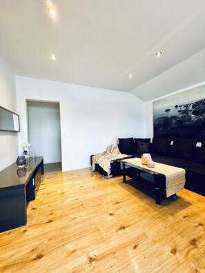 Basic Apartment | Iron/ironing board - 2BR Apt With Balcony Blumengärten (Vienna)