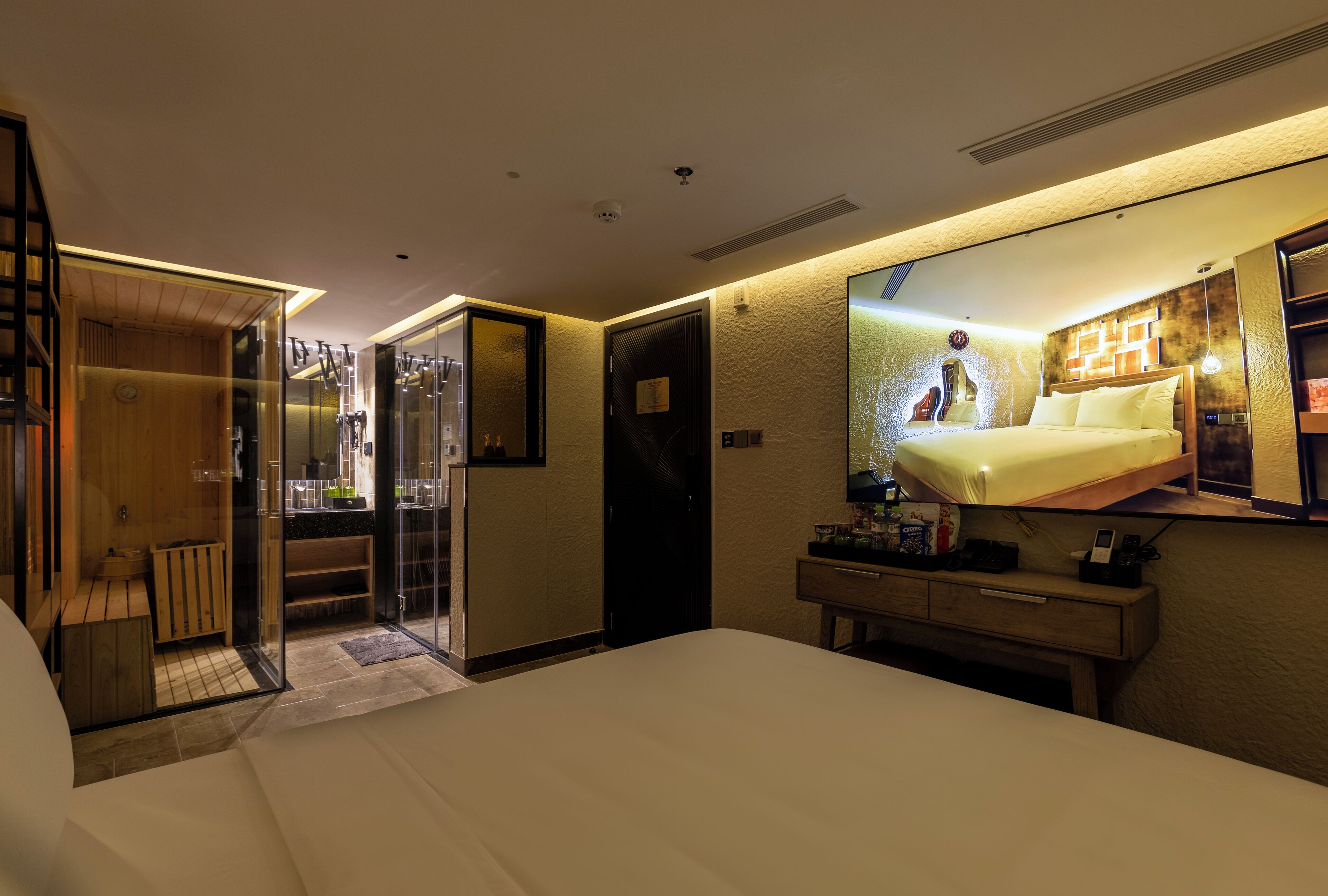 Exclusive Double Room | Frette Italian sheets, premium bedding, pillow-top beds, minibar