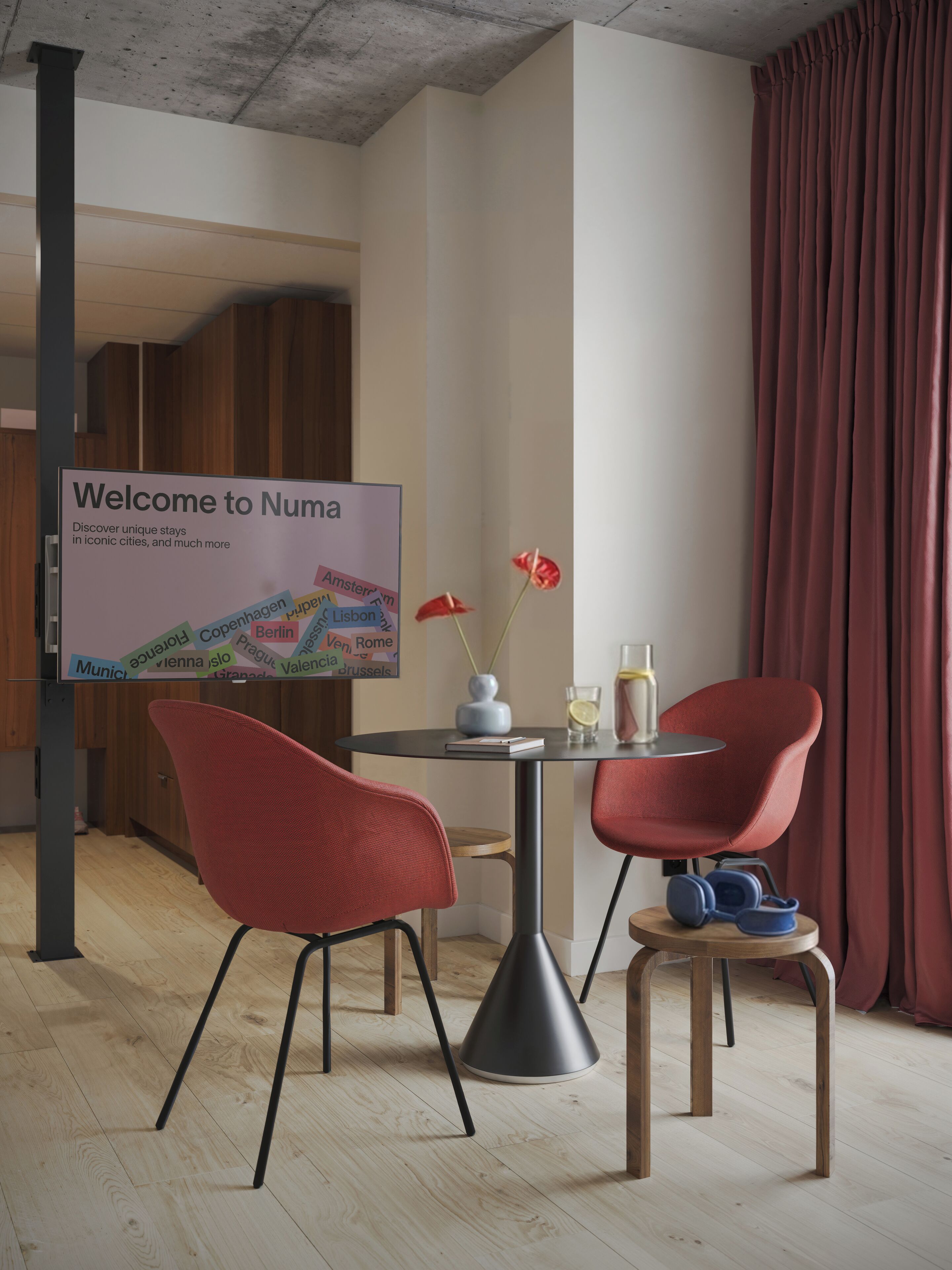 Roupas de cama premium, cofres nos quartos