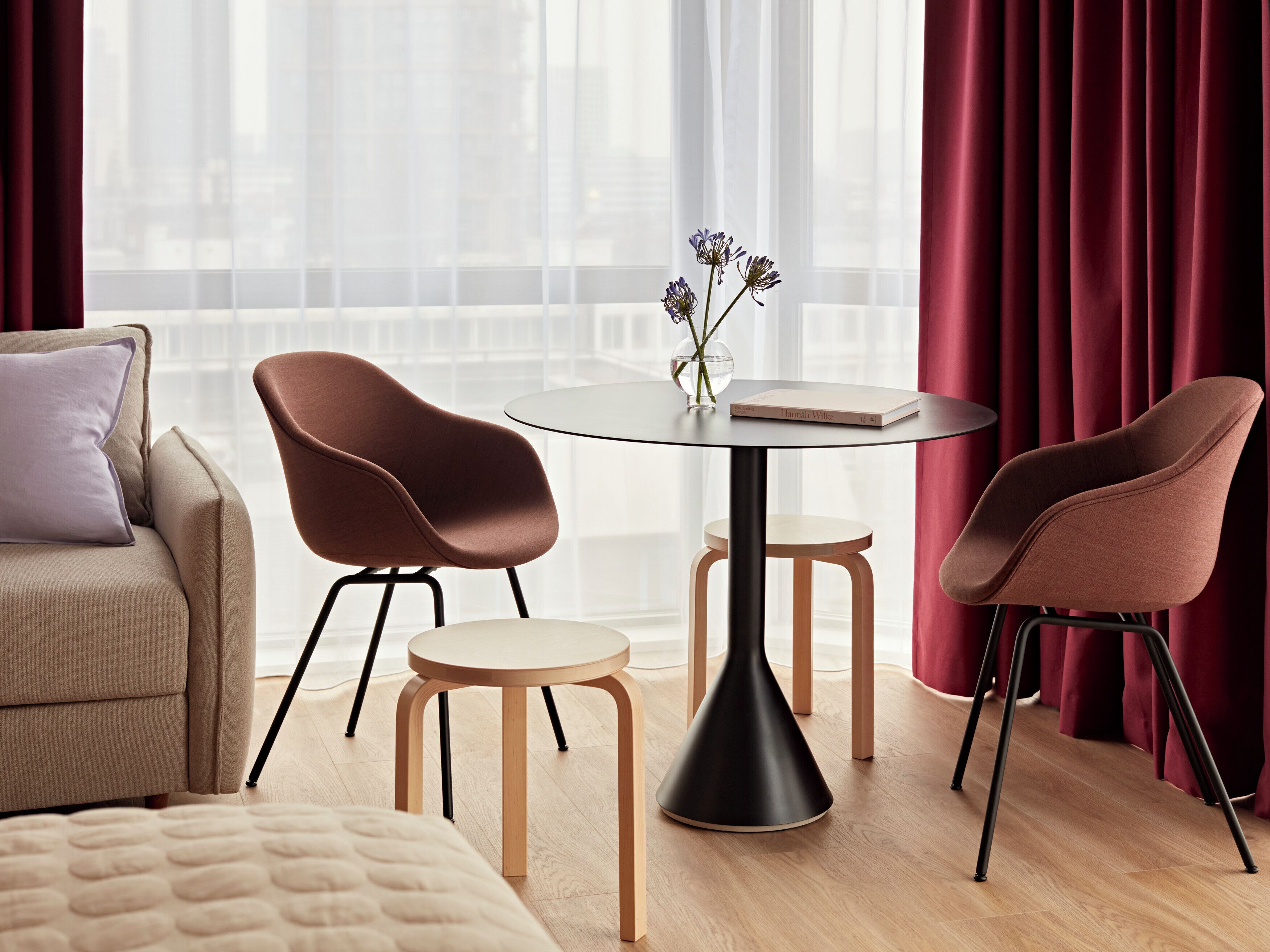 XL Studio with Kitchenette and Sofa Bed