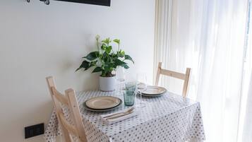 Apartment, 1 King-Bett und Schlafsofa, Küche | Wohnbereich