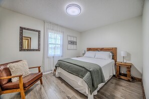 Fer et planche à repasser, Wi-Fi, draps fournis