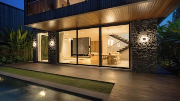 Family Villa, Garden View | Teres/patio