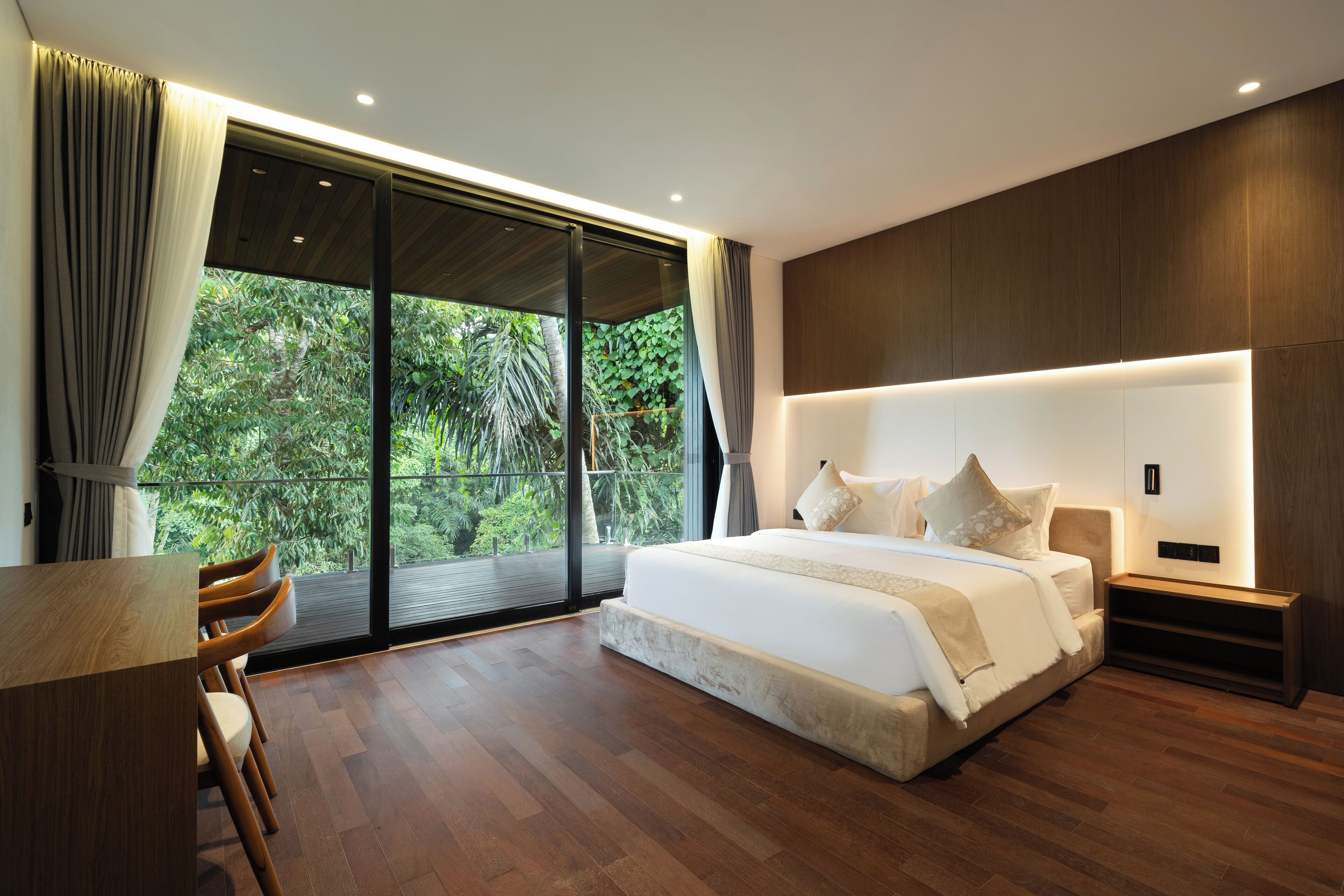 Deluxe villa, uitzicht op rivier | Lakens van Egyptisch katoen, luxe beddengoed