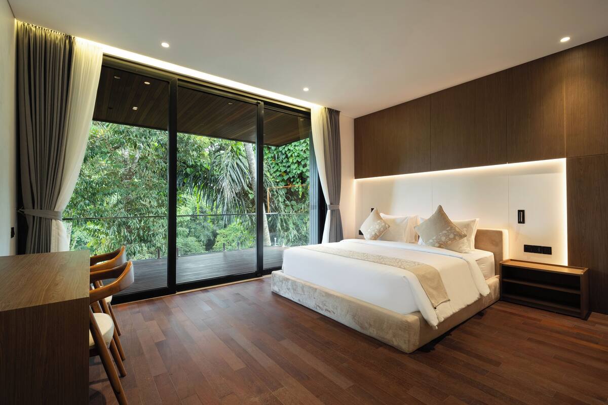 Deluxe Villa, River View | Egyptian cotton sheets, premium bedding, memory foam beds, in-room safe