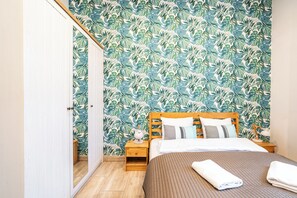 Apartment | Iron/ironing board, free WiFi - RentPlanet - Apartamenty Styczyńskiego (Katowice)